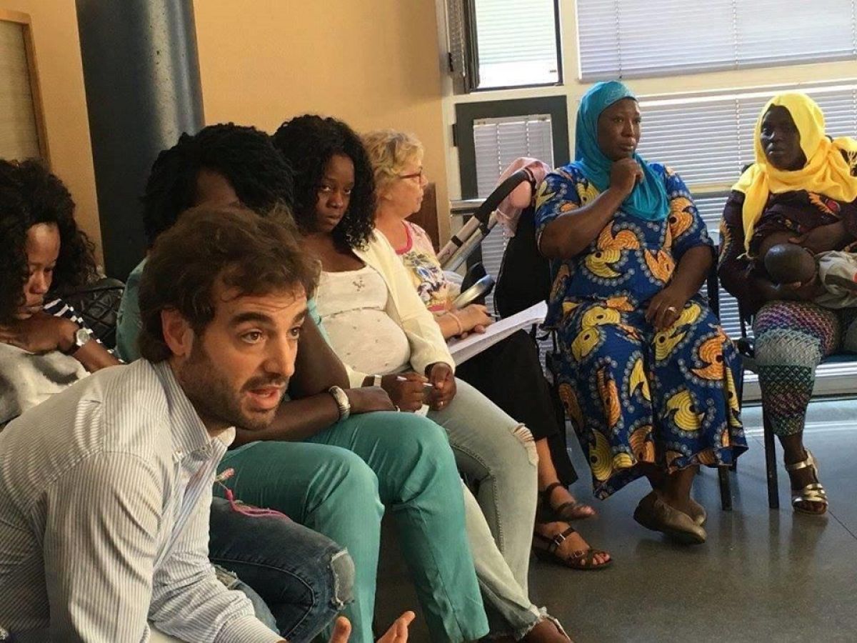 En 2017 Antonio Cepillo, médico pediatra colaboró con Simetrías en la Campaña como Campeón del Cambio contra la MGF, hoy ya no está entre nosotras, su legado pervive, seguimos la lucha para prevenir el riesgo de las niñas migrantes.